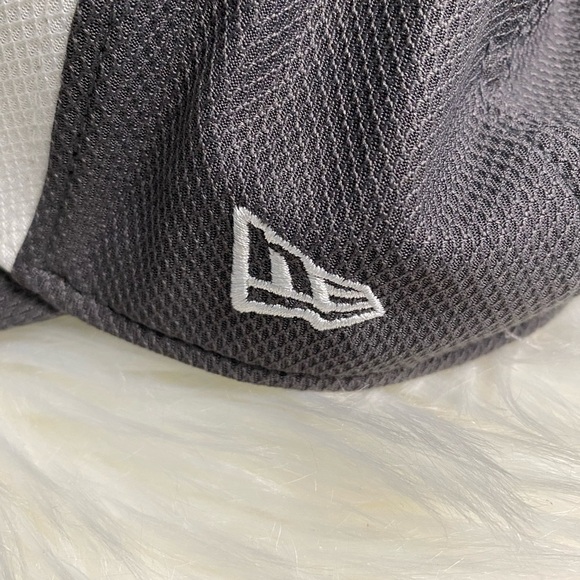 Vintage Y2K NASCAR Tony Stewart fitted hat - Picture 3 of 9